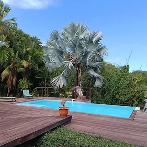 Akaz Villa